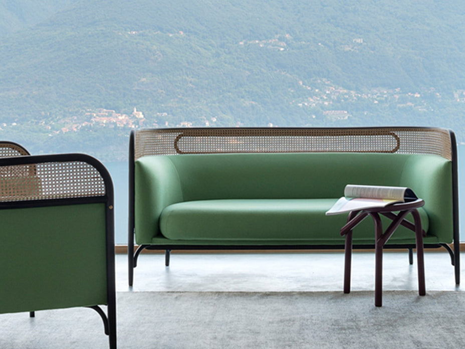 Summer reading – Gebrüder Thonet Vienna: Tradition, innovation and the origins of industrial design