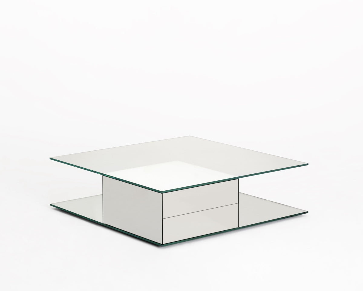 The Ollie coffee table by Yabu Pushelberg for Glas Italia. Photo c/o Glas Italia.

