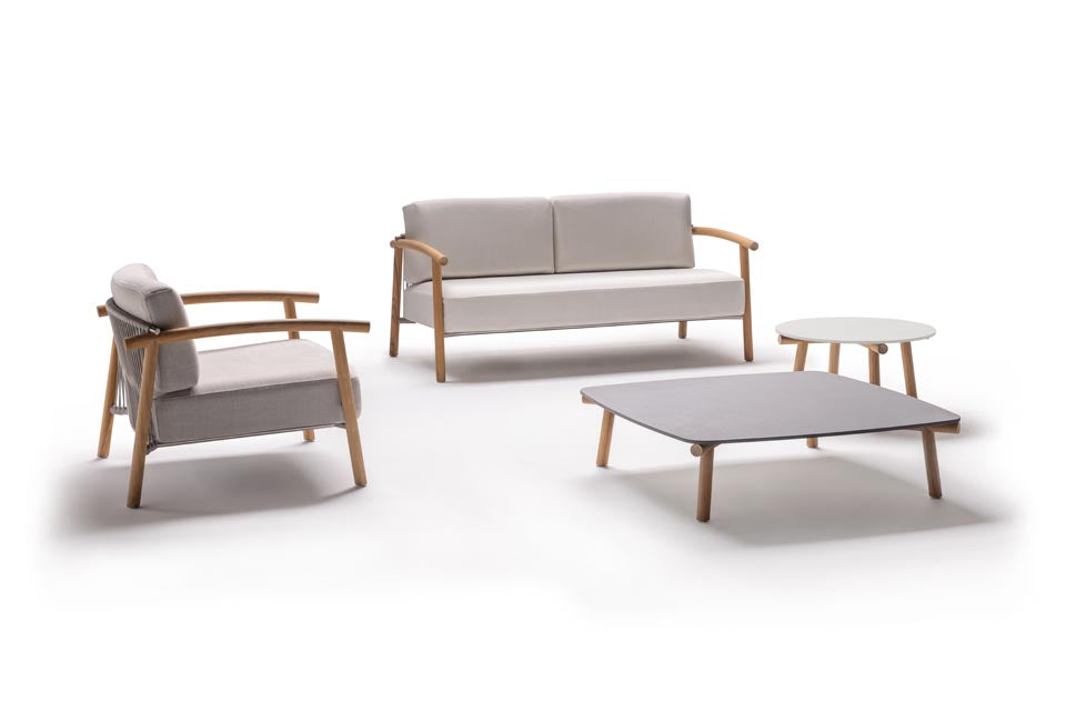 The Kasumi outdoor sofa, armchair and table collection designed by Mist-o for Living Divani. Photo c/o Living Divani.
