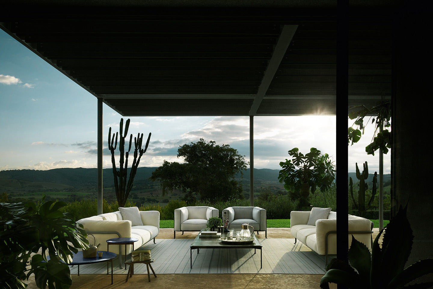 The Borea collection, here and following, designed by Piero Lissoni. Photograph © Tommaso Sartori c/o B&B Italia.
