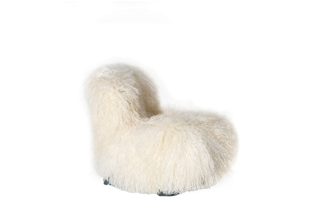 Natural White Fur / Black Lacquered Metal