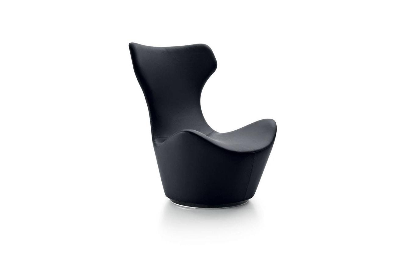 Grande Papilio Armchair-B&B Italia-Space Furniture AU
